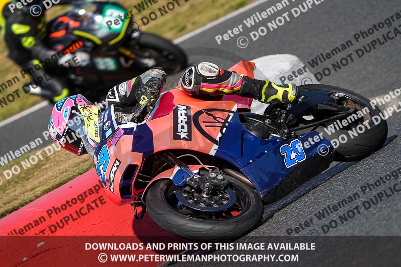 enduro digital images;event digital images;eventdigitalimages;mallory park;mallory park photographs;mallory park trackday;mallory park trackday photographs;no limits trackdays;peter wileman photography;racing digital images;trackday digital images;trackday photos